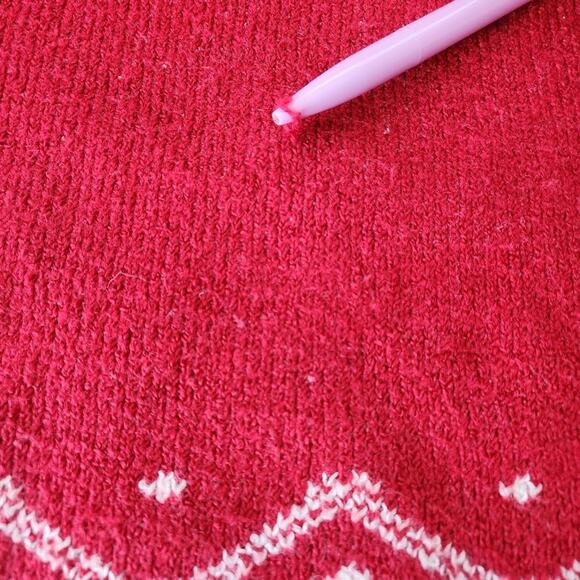 Bundle 2 Christian Siriano Women's Fair Isle Mockneck Sweater & Hat Red Size L - Picture 12 of 12